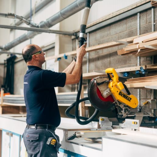 On-Tool Dust Extraction