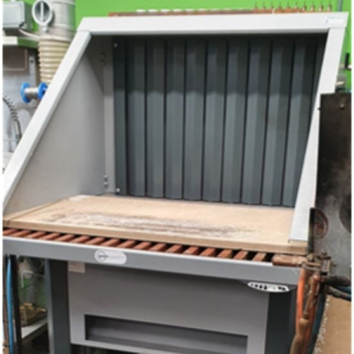 Qualitrol Case 550 x 550 px 4